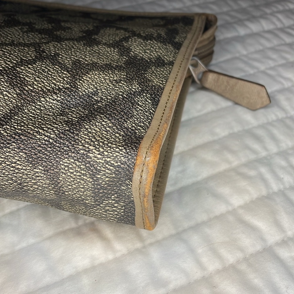 YSL Vintage Pouch - Picture 3 of 7